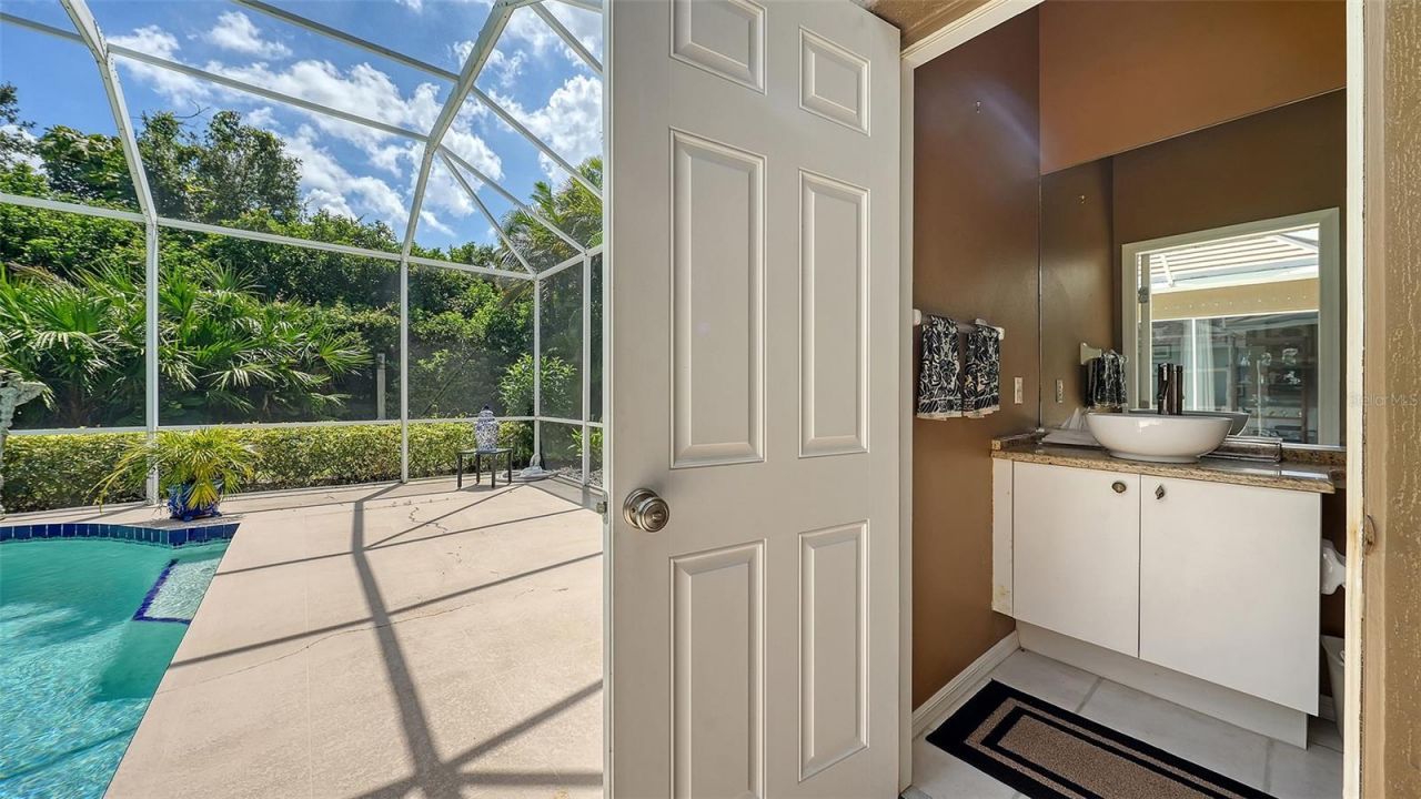 4725 Old Stone Road, Sarasota, FL 34233 Photo