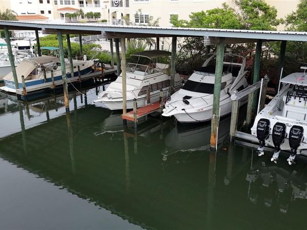 480 BLACKBURN POINT ROAD , Unit 6, OSPREY, FL 34229