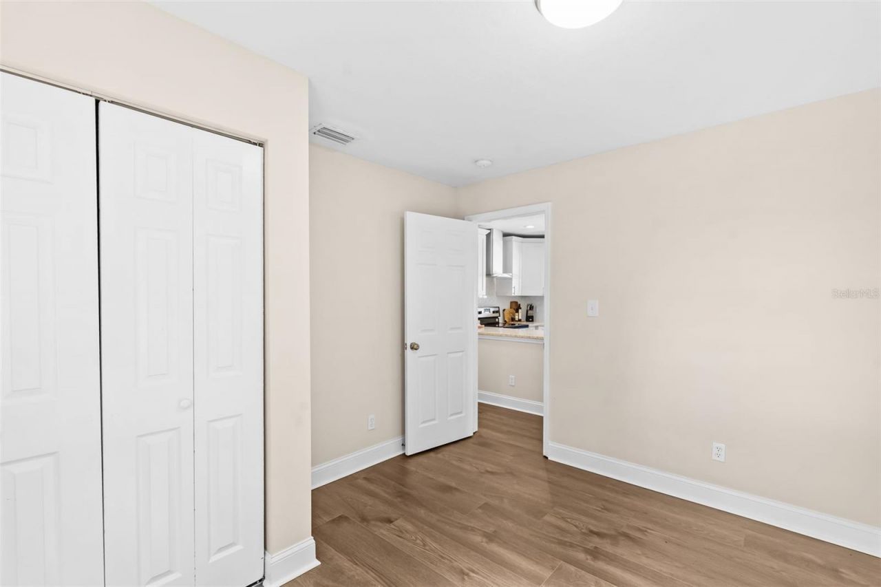 138 69th Avenue N, Saint Petersburg, FL 33702 Photo