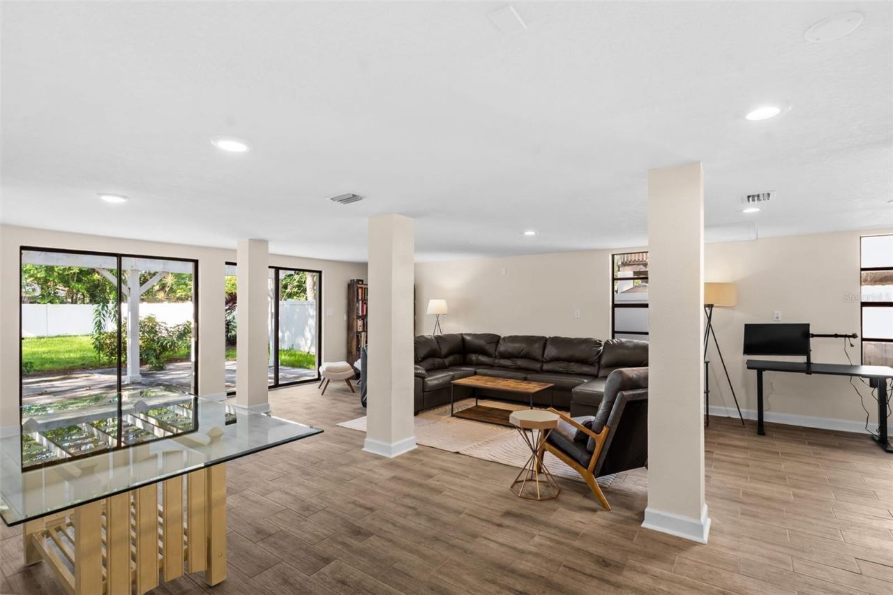 138 69th Avenue N, Saint Petersburg, FL 33702 Photo