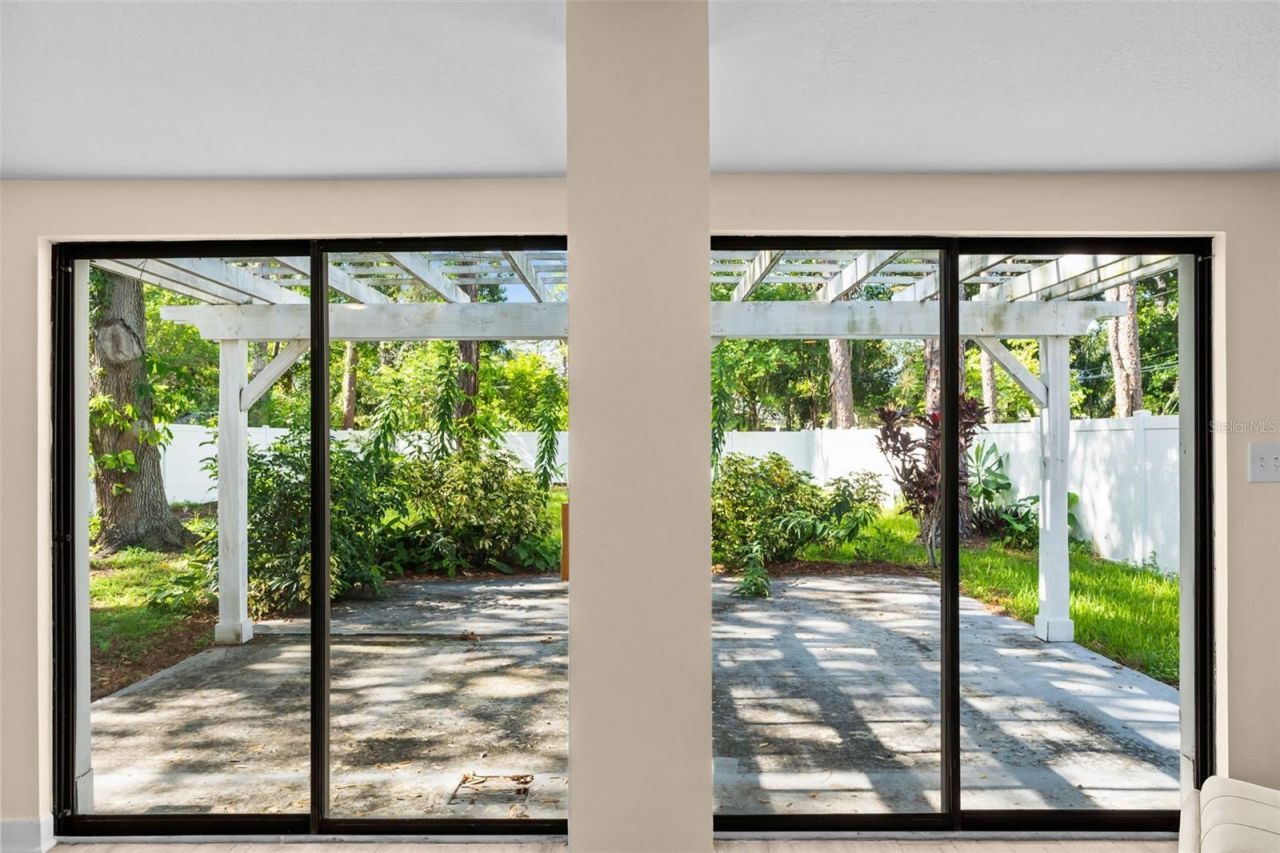138 69th Avenue N, Saint Petersburg, FL 33702 Photo