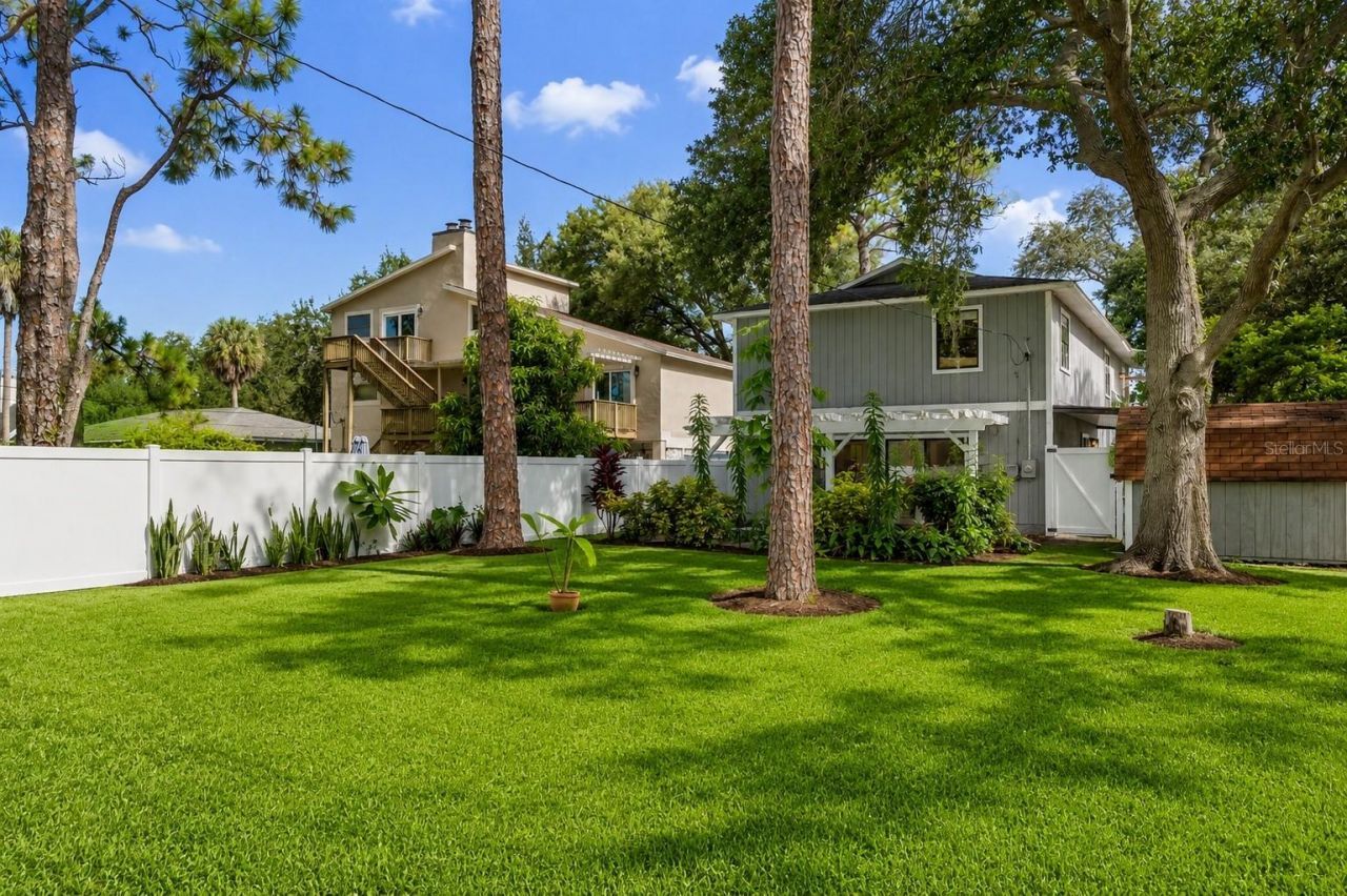 138 69th Avenue N, Saint Petersburg, FL 33702 Photo