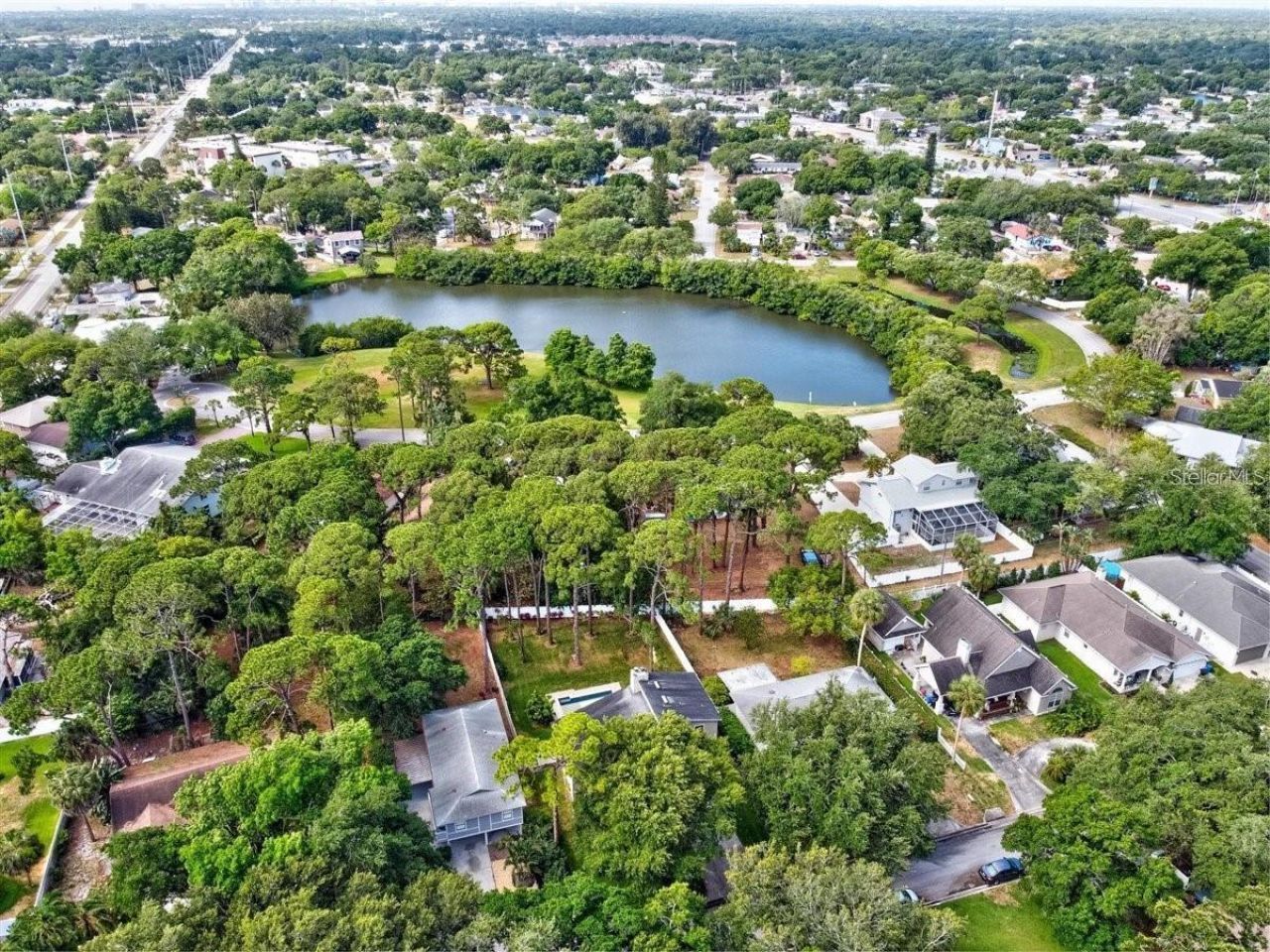 138 69th Avenue N, Saint Petersburg, FL 33702 Photo
