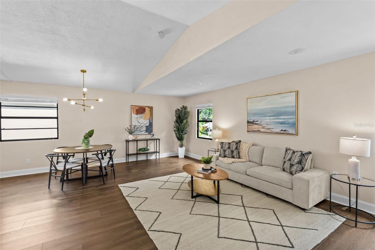 138 69th Avenue N, Saint Petersburg, FL 33702 Photo