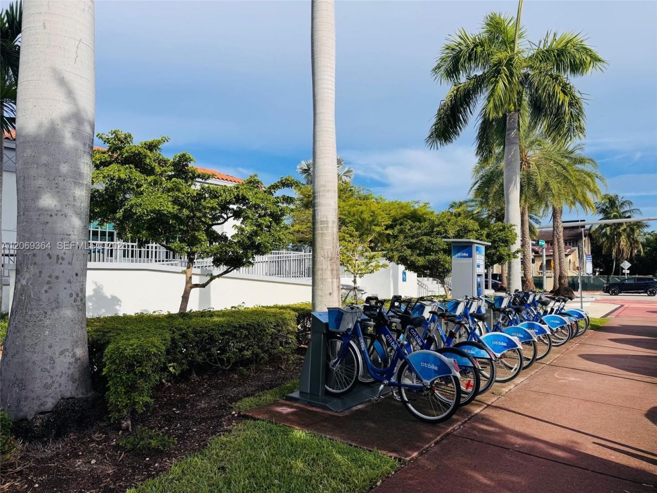 1750 71st St, Miami Beach, FL 33141 Photo
