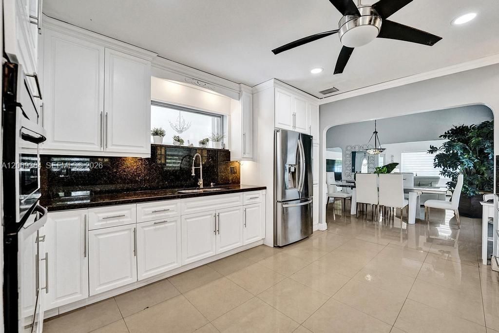 1750 71st St, Miami Beach, FL 33141 Photo
