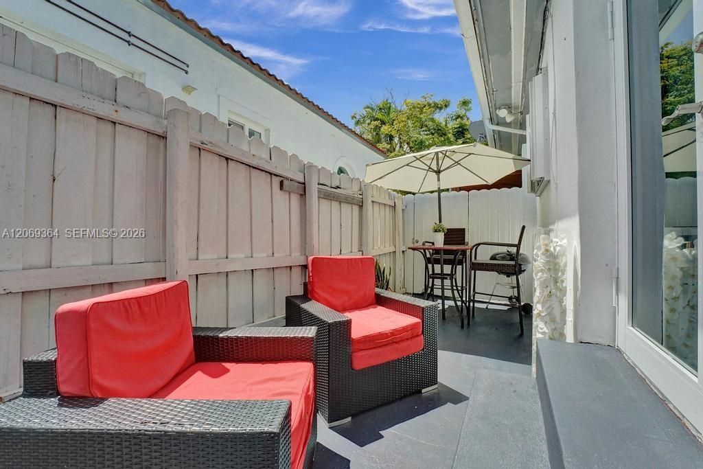 1750 71st St, Miami Beach, FL 33141 Photo