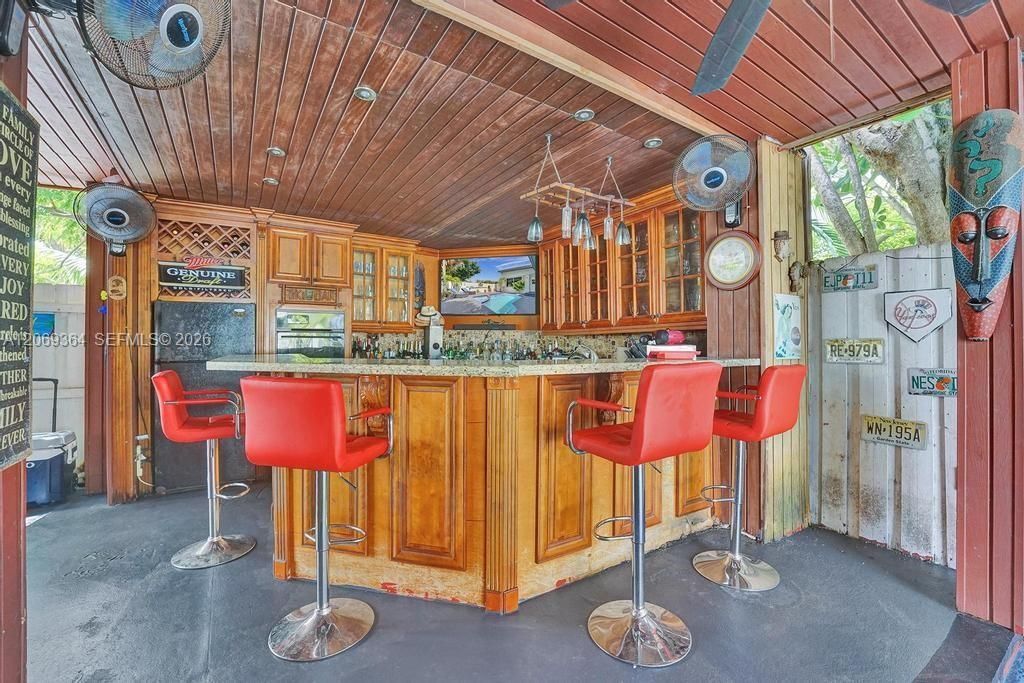 1750 71st St, Miami Beach, FL 33141 Photo