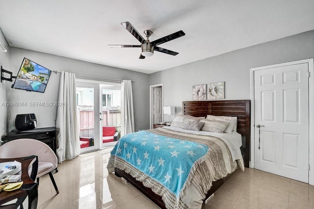 1750 71st St, Miami Beach, FL 33141 Photo