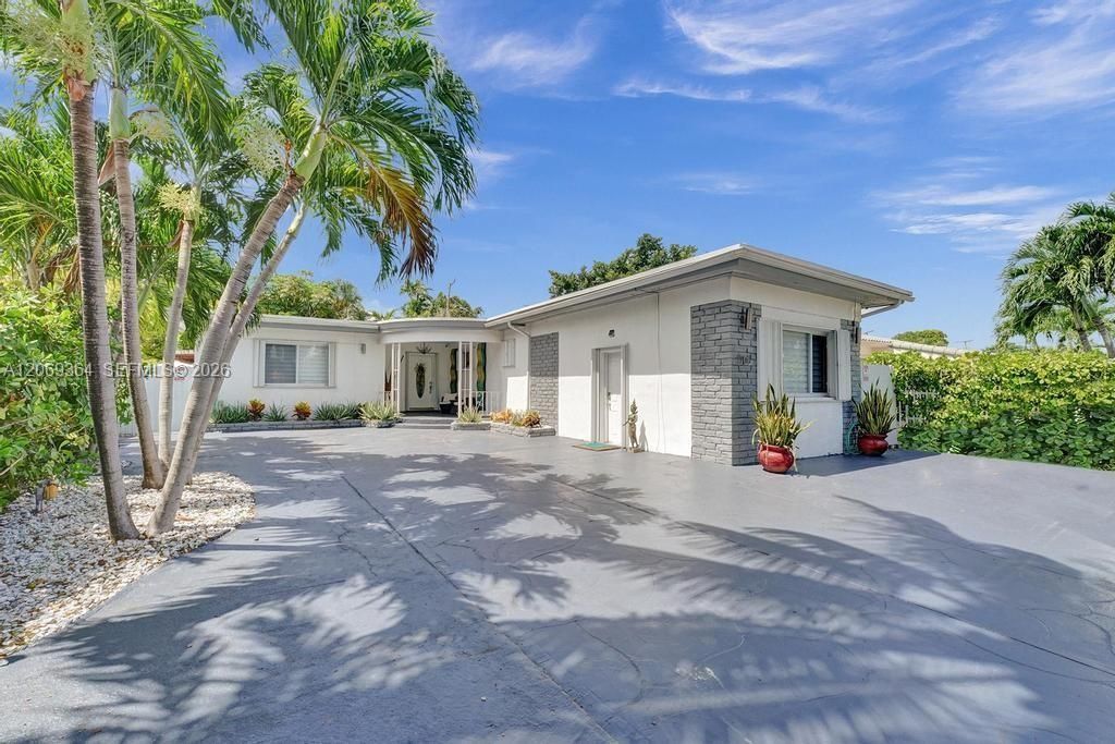 1750 71st St, Miami Beach, FL 33141 Photo