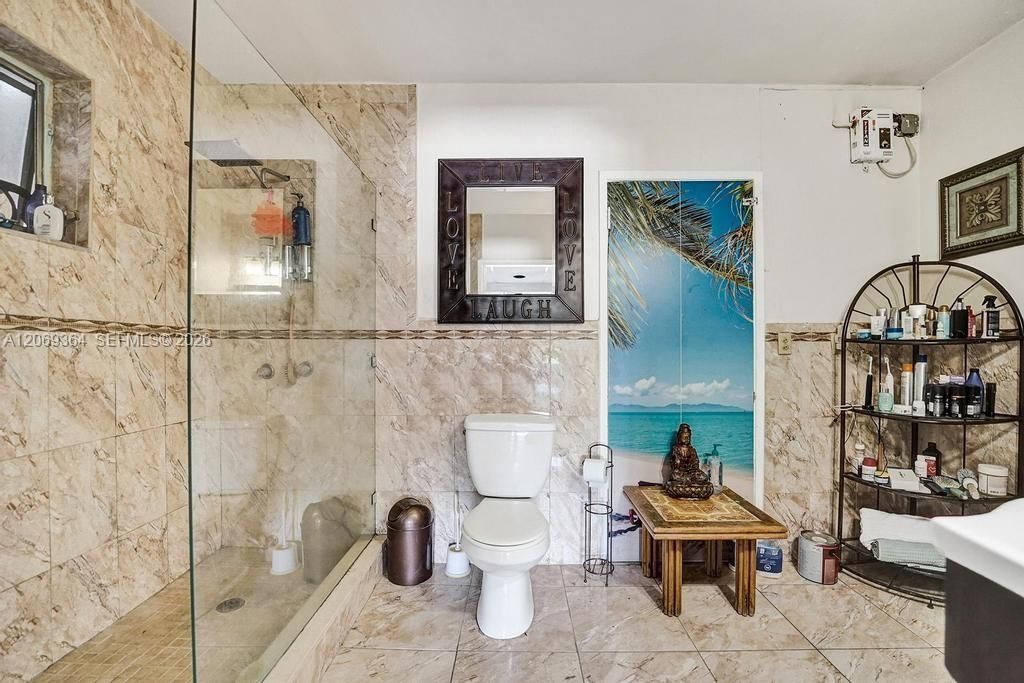 1750 71st St, Miami Beach, FL 33141 Photo