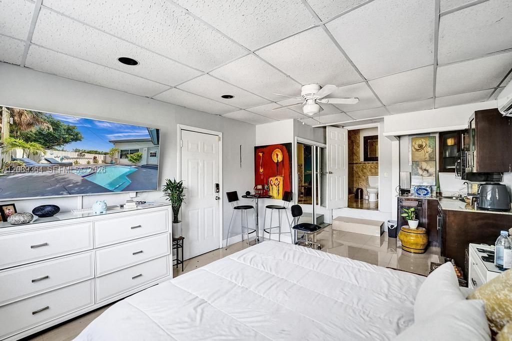 1750 71st St, Miami Beach, FL 33141 Photo