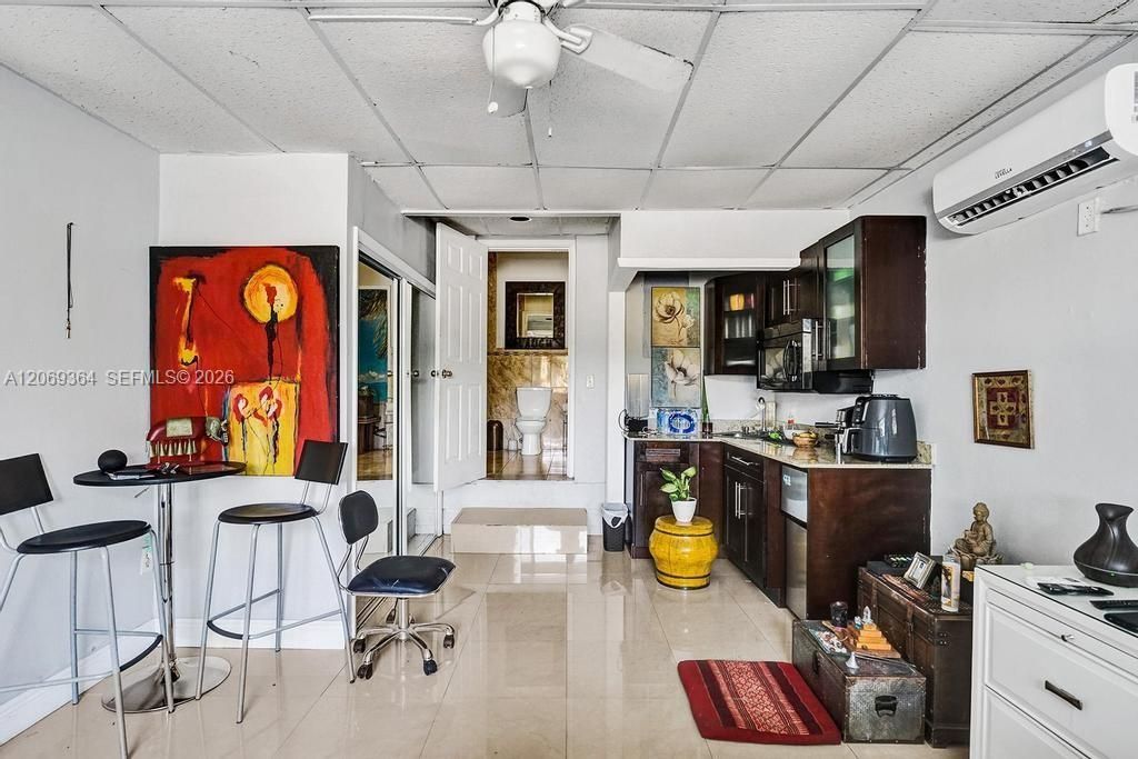 1750 71st St, Miami Beach, FL 33141 Photo