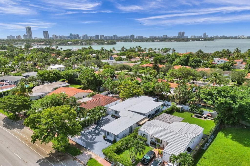 1750 71st St, Miami Beach, FL 33141 Photo