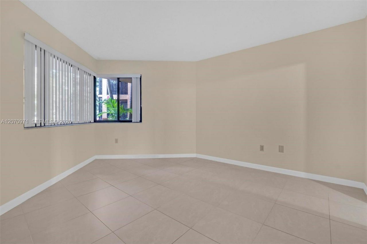 15545 N Miami Lakeway N , Unit 106, Miami Lakes, FL 33014 Photo