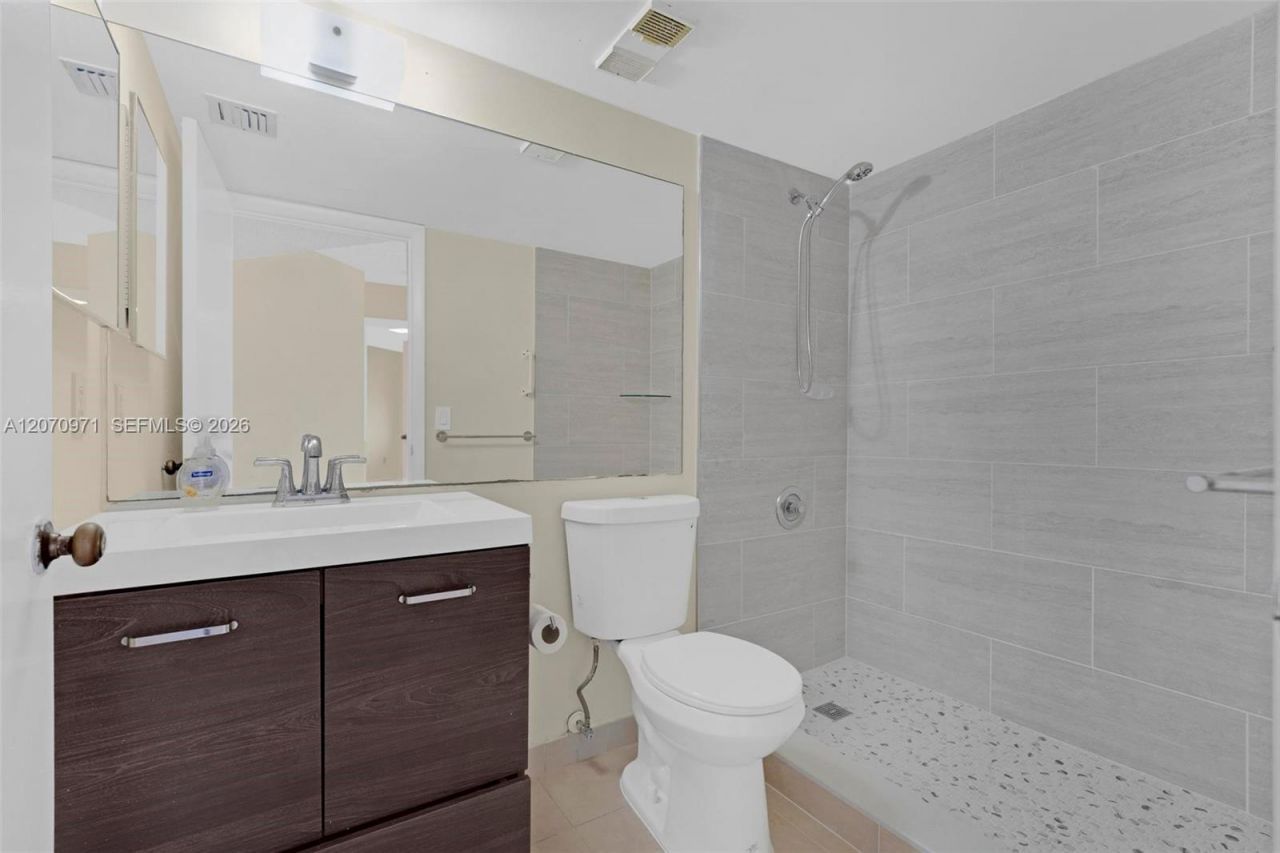 15545 N Miami Lakeway N , Unit 106, Miami Lakes, FL 33014 Photo