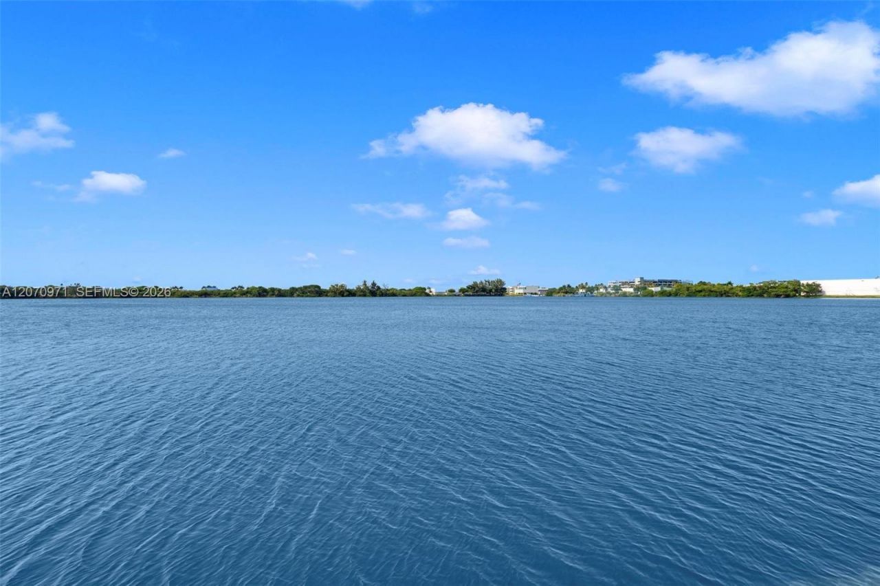 15545 N Miami Lakeway N , Unit 106, Miami Lakes, FL 33014 Photo