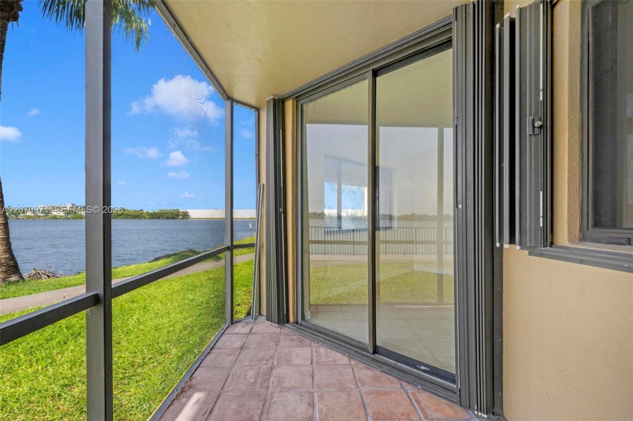 15545 N Miami Lakeway N , Unit 106, Miami Lakes, FL 33014 Photo