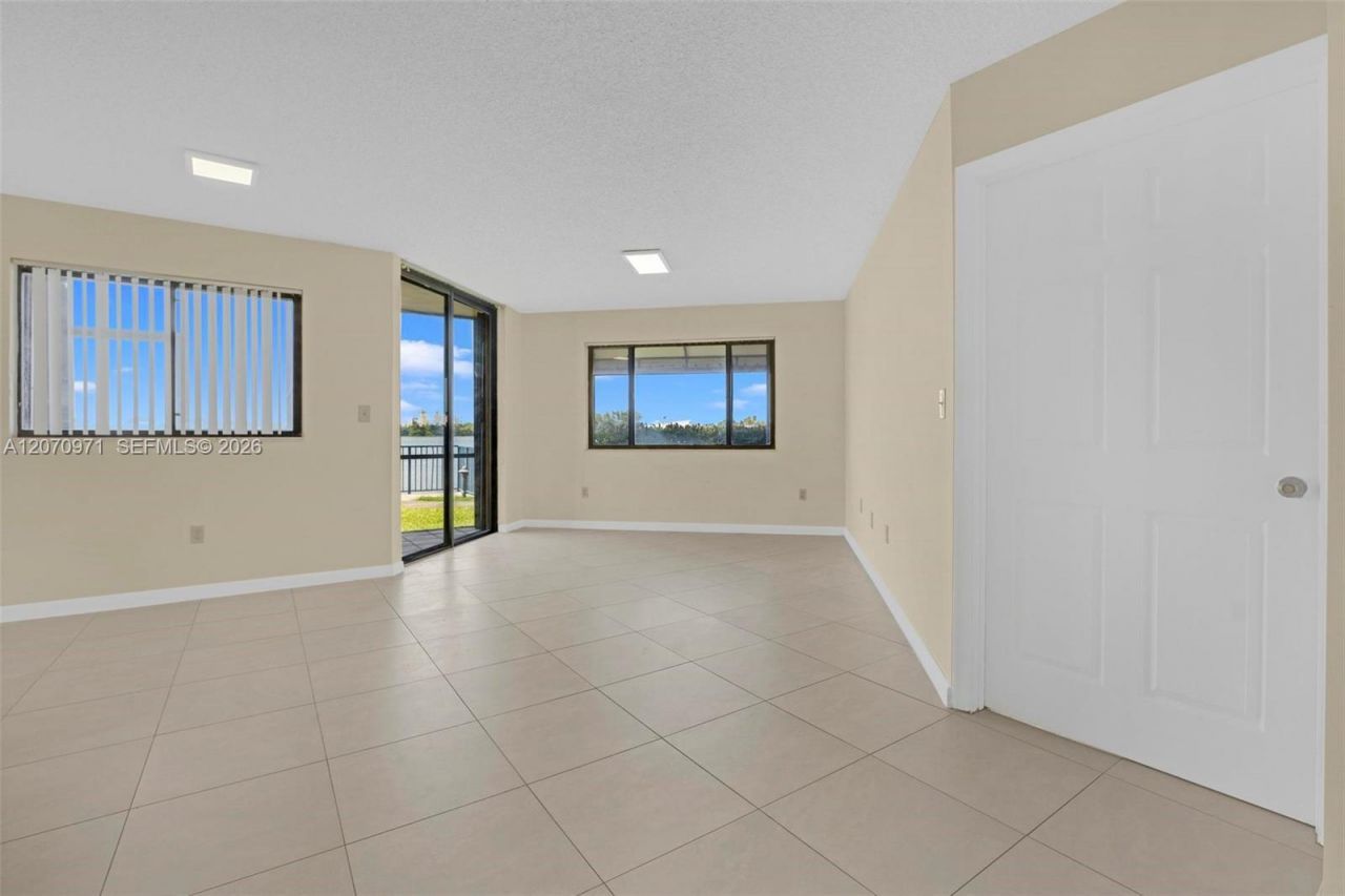 15545 N Miami Lakeway N , Unit 106, Miami Lakes, FL 33014 Photo