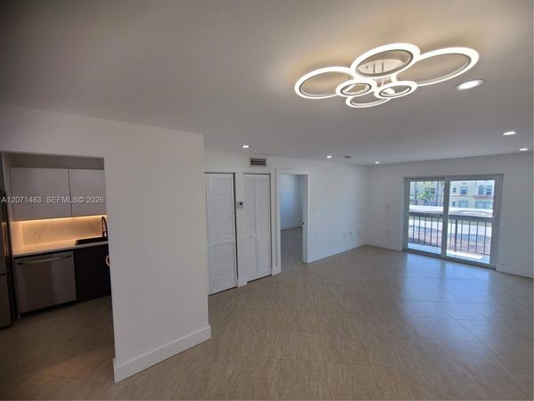 1612 Jefferson Ave , Unit 403, Miami Beach, FL 33139