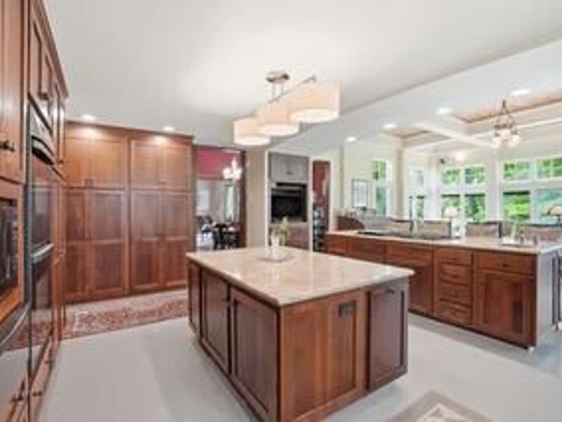 326 College Street , Urbana, OH 43078 Photo 10