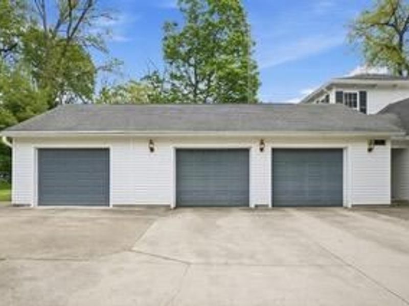 326 College Street , Urbana, OH 43078 Photo 34