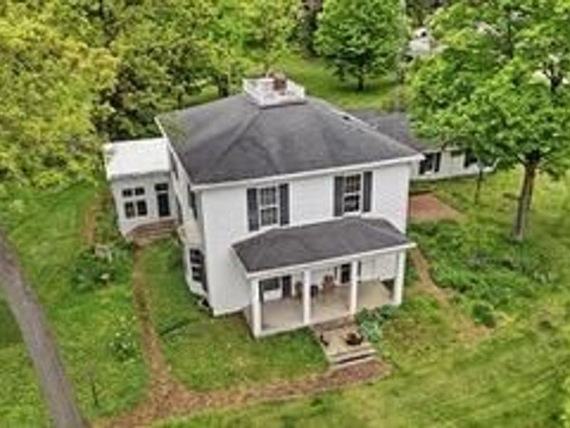 326 College Street , Urbana, OH 43078 Photo 4