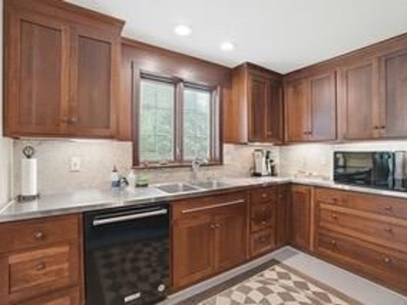 326 College Street , Urbana, OH 43078 Photo 8
