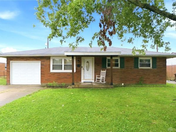 623 S Sunset Drive, Piqua, OH 45356