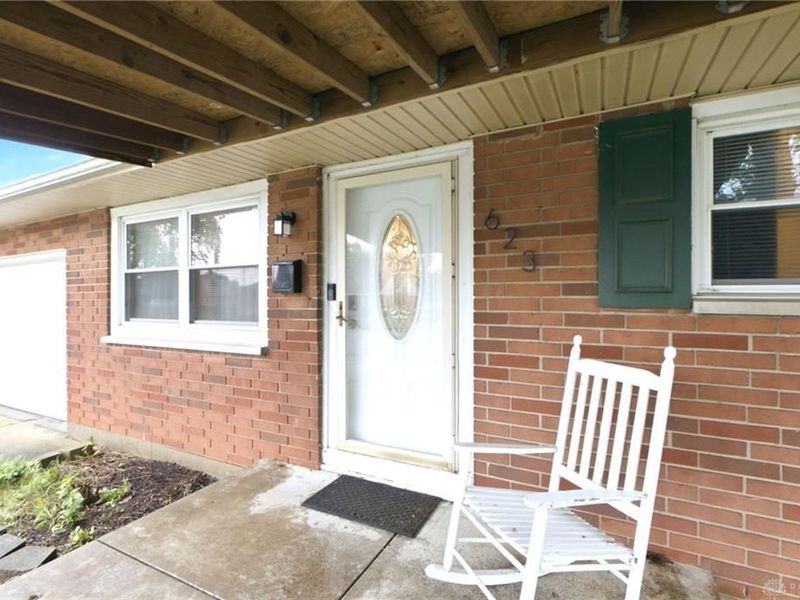623 S Sunset Drive, Piqua, OH 45356 Photo 3