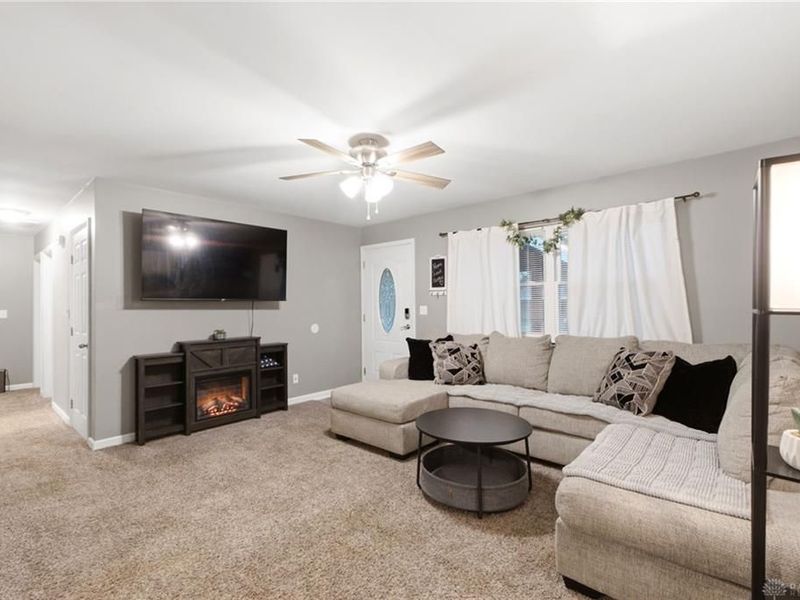 623 S Sunset Drive, Piqua, OH 45356 Photo 6