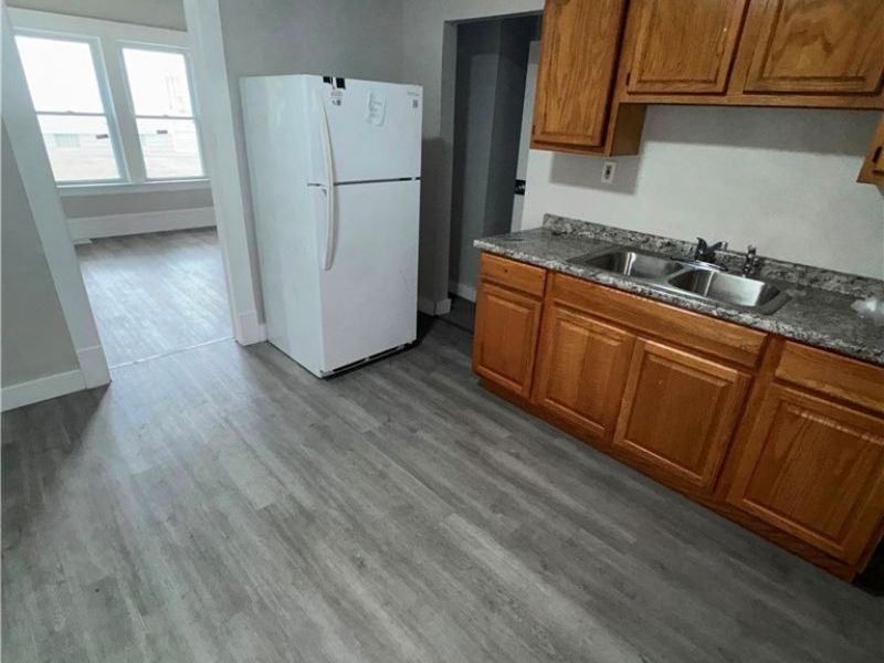2895 E 118th Street, Cleveland, OH 44120 Photo 2