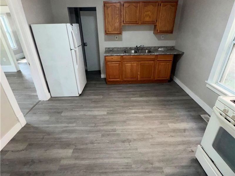 2895 E 118th Street, Cleveland, OH 44120 Photo 3