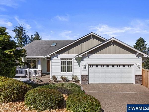 1899 SE Oar Dr, Lincoln City, OR 97367