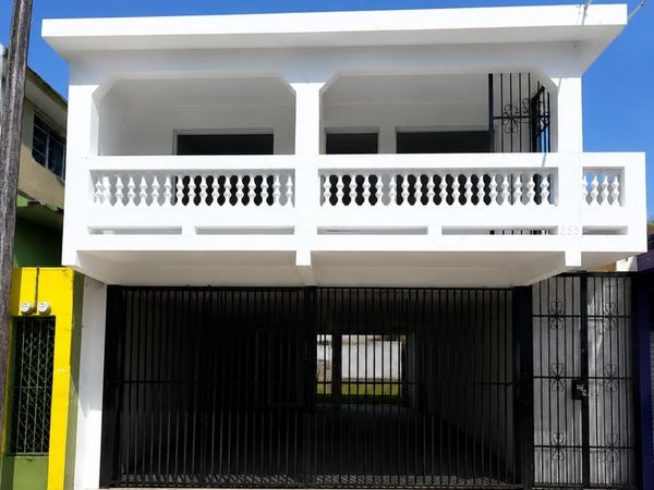 858 CALLE MONSERRATE, SANTURCE, San Juan, PR 00907