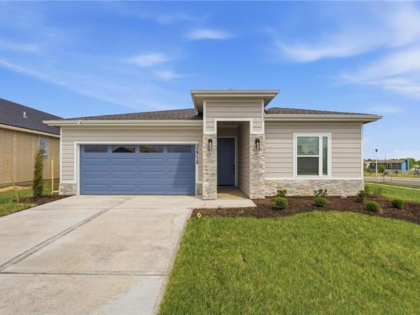 17546 Muncie Street, Gardner, KS 66030