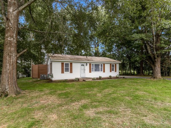 3223 Bates Drive, Rocky Face, GA 30740