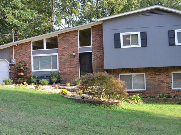 104 Clark Lane, Oak Ridge, TN 37830