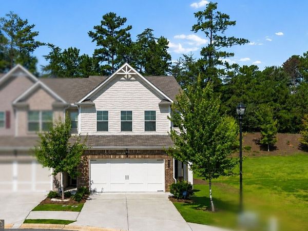 205 Yellowwood Way, Woodstock, GA 30188