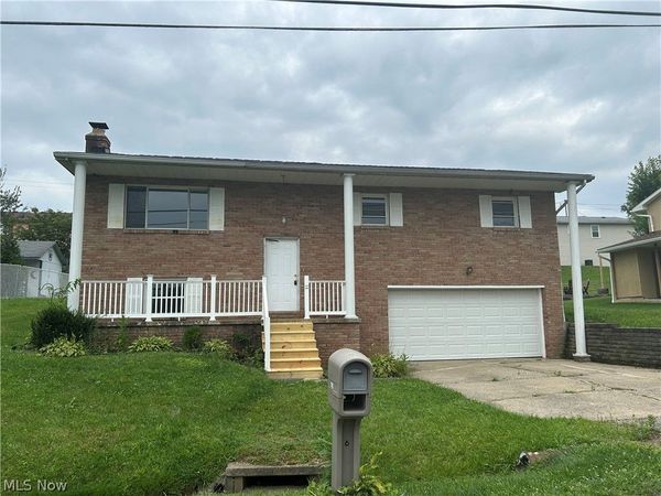 108 Brentwood Boulevard , Wintersville, OH 43953