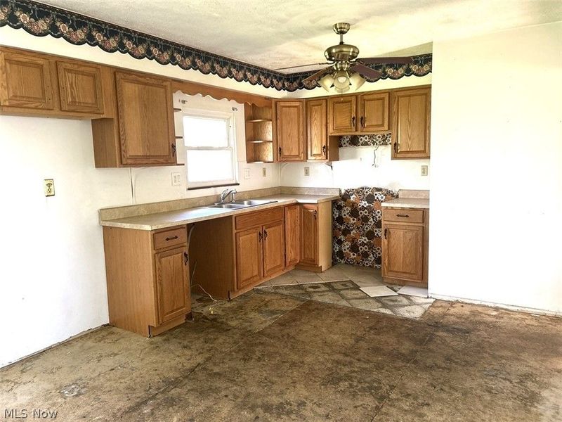 108 Brentwood Boulevard, Wintersville, OH 43953 Photo 11