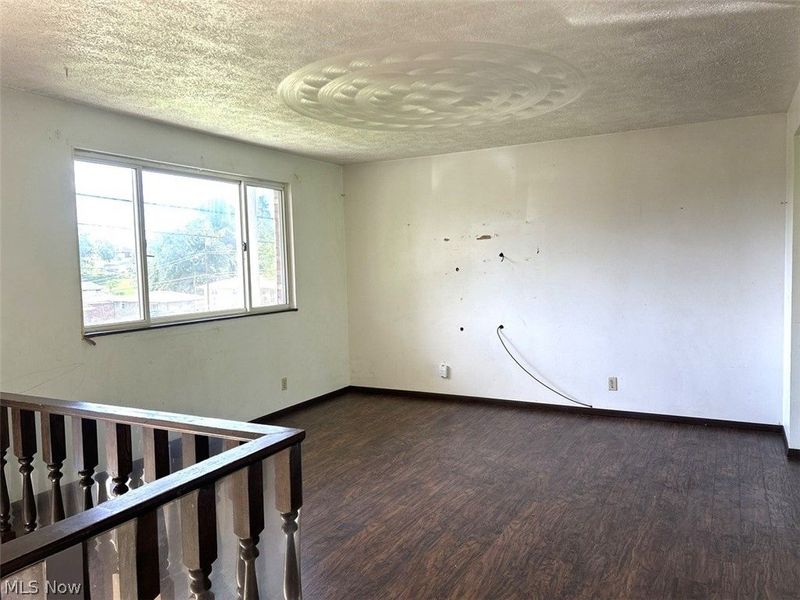 108 Brentwood Boulevard, Wintersville, OH 43953 Photo 6