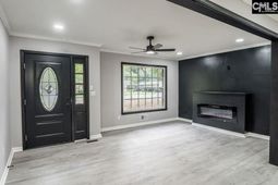 2037 Windsor Drive  photo 4