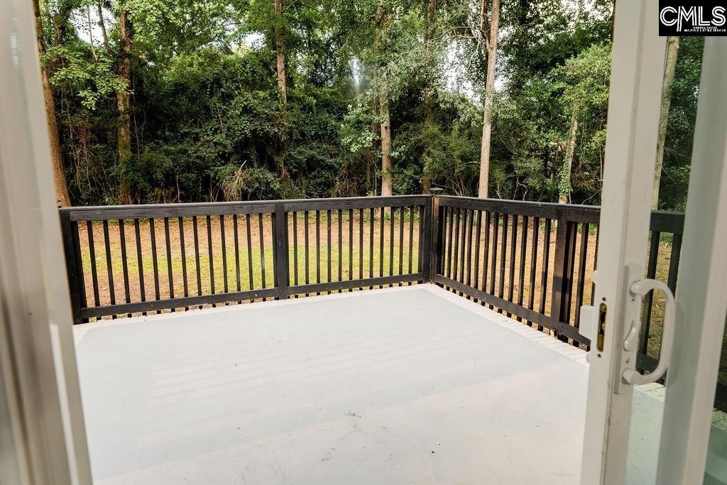 2037 Windsor Drive  Photo 33