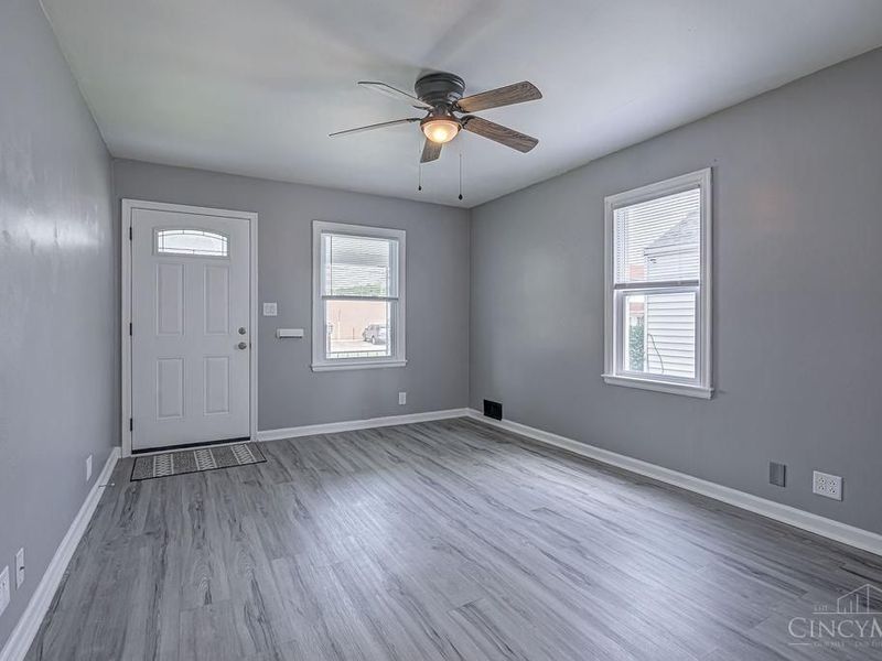 1081 Weller Avenue, Hamilton, OH 45015 Photo 2