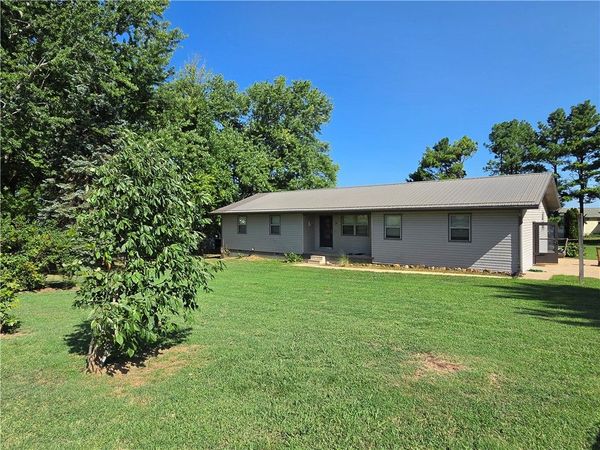 87 Nichols Street , Western Grove, AR 72685