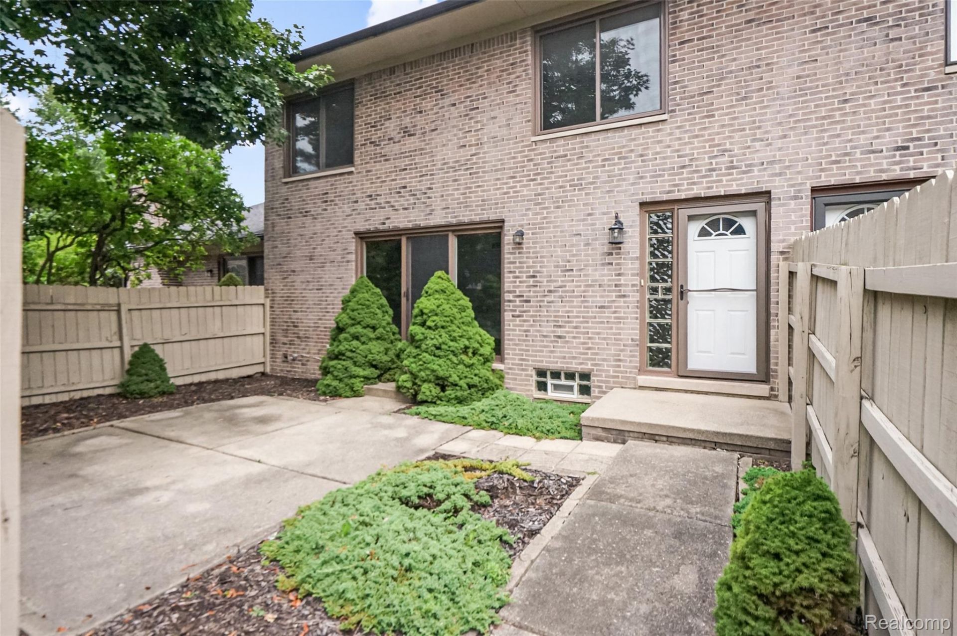 42345 E Leo Street, Unit 242, Clinton Township, Mi 48038 Main Photo