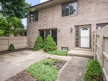 42345 E Leo Street, Unit 242, Clinton Township, Mi 48038