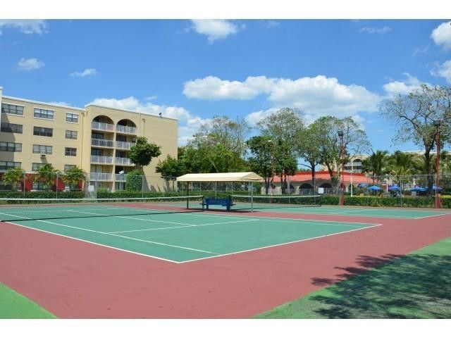 18335 NW 68 Avenue, Unit 245-616, Hialeah, FL 33015 Photo