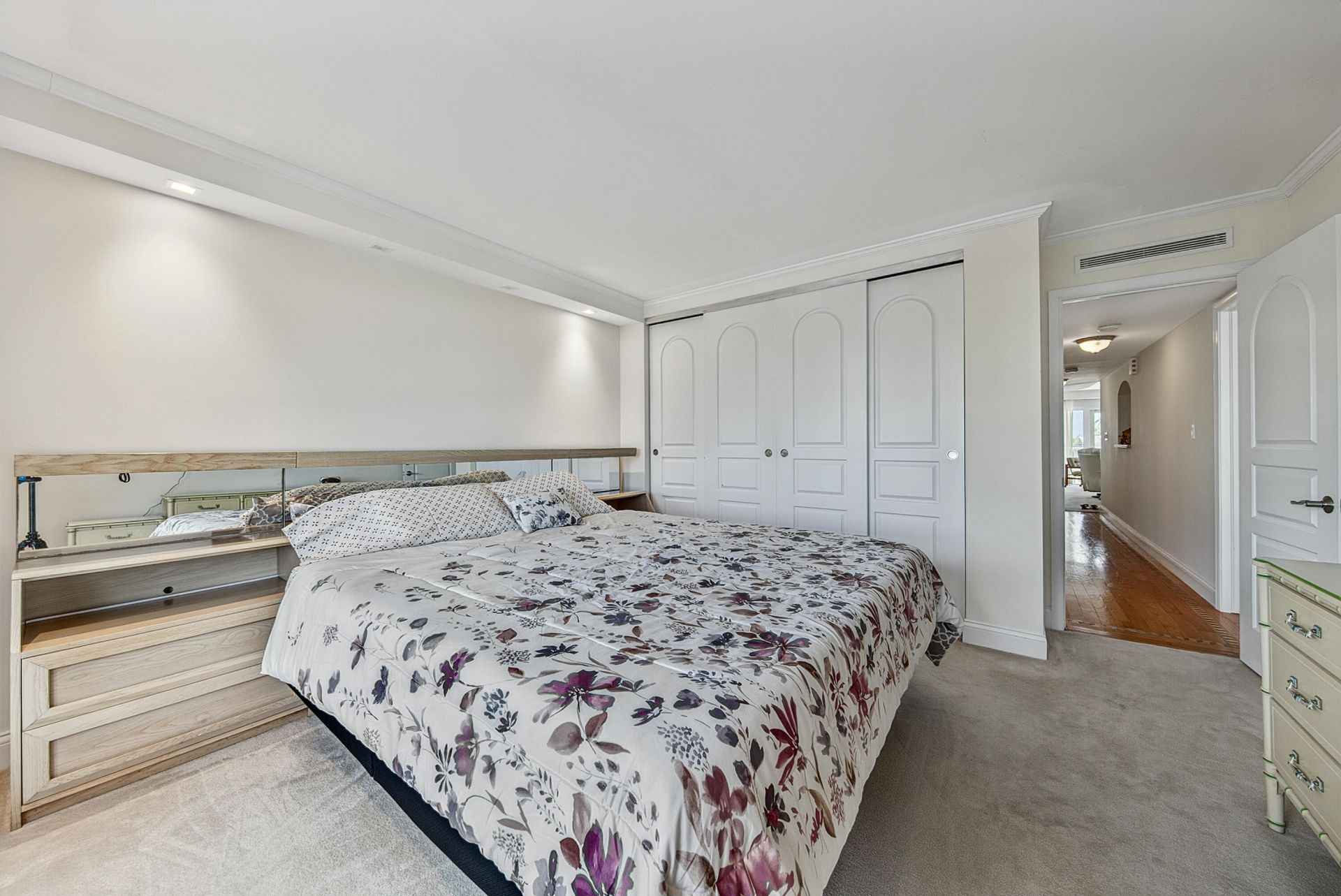 3500 Galt Ocean Drive, Unit 207, Fort Lauderdale, FL 33308 Photo